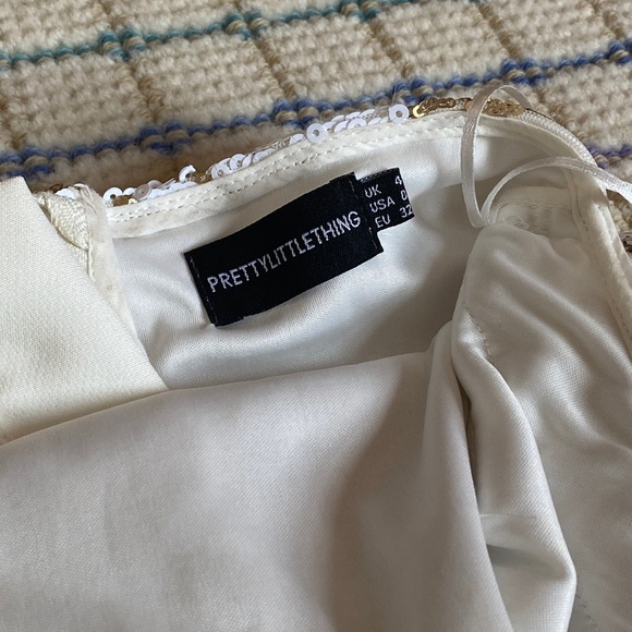 CHARLYIA WHITE/GOLD HALTERNECK SEQUIN, PEARL, AND TASSEL BODYCON DRESS: size 8 - Picture 3 of 7